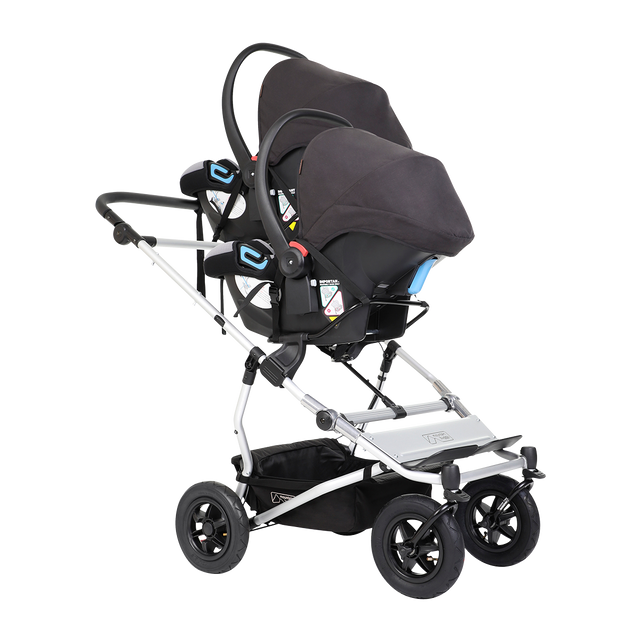 duet™ and two carrycot plus™ bundle for twins