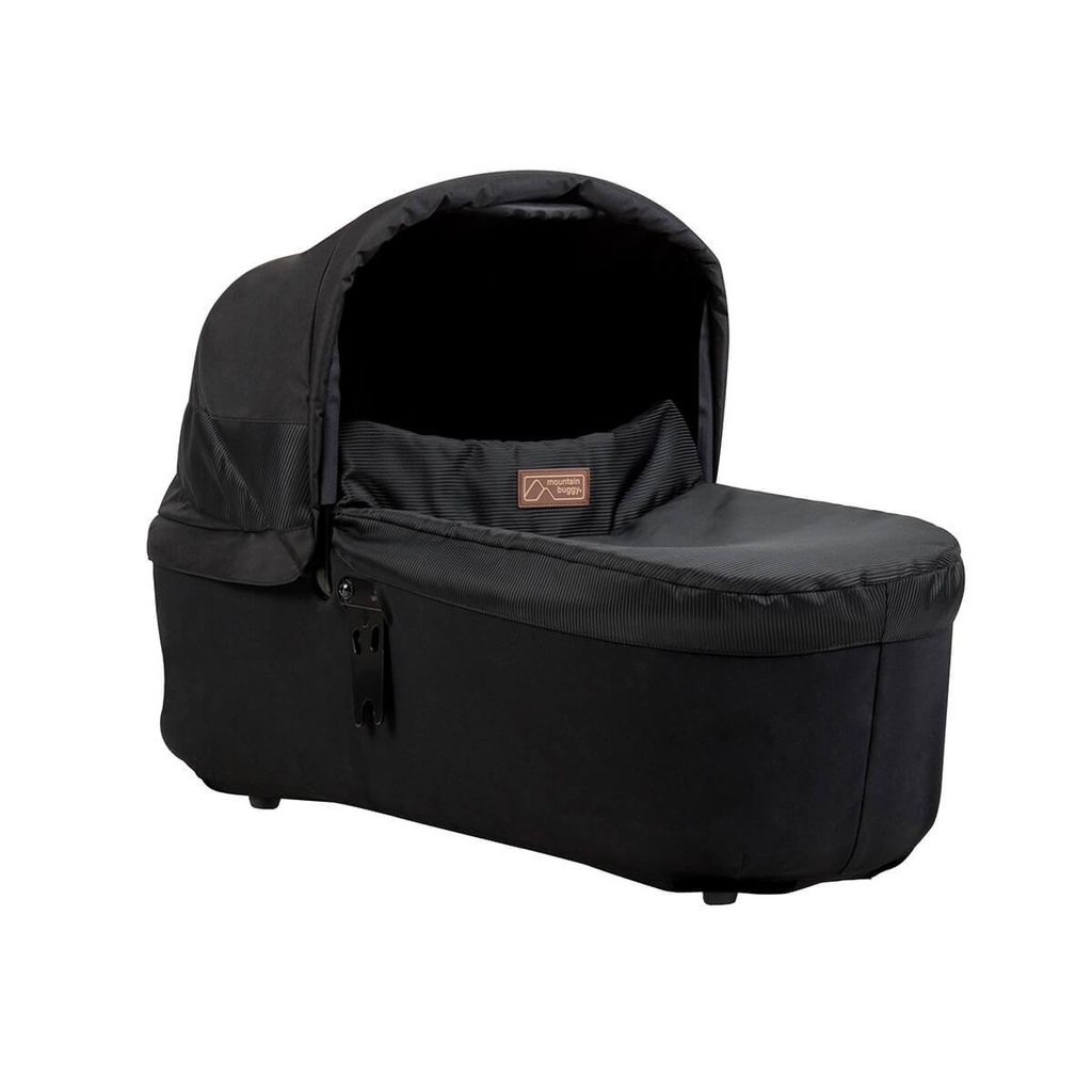 Mountain Buggy carrycot plus in colour onyx_onyx